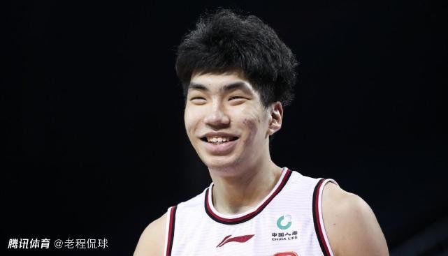 蒂尔达·斯文顿气势逼人2024-11-29 是枝裕和执导！